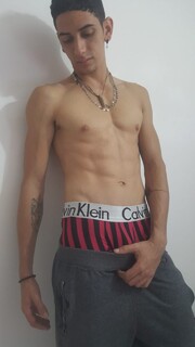 HOLA PAPIS LLEGÓ TU CHIMBA PARA QUE SIENTAS RICO Y COMPLASCI TUS DESEOS EXQUISI - FOTO 1