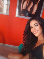 TIFFANY VANEGAS, JOVENCITA DE 18 AÑOS FLACA ARDIENTE Y JUGOSA - FOTO 8