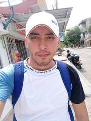 MASAJES RELAJANTES CON EXFOLIACIÓN A DOMICILIO SERGIO 25 AÑOS - FOTO 3