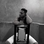 HOLA SOY UN CHICO UNIVERSITARIO QUE LE GUSTARIA EXPIMENTAR NUEVAS ESPERENCÍA - FOTO 1