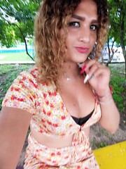 HOLA SOY ALEXIA 19 CENTÍMETROS DE VERGA DURA LECHERA MAMÁ CULO Y RONPE CULO - FOTO 4