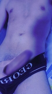 CHICO ACTIVO VERGON DE 19 AÑOS NUEVO EN LA CUIDAD MUY COMPLACIENTE - FOTO 7