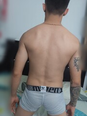 SOLO ATIENDO MUJERES..CABALLERO DE LA NOCHE ARDIENTE, TE COGERÉ TAN RICO - FOTO 2