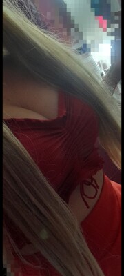 QUIERES MIRAR LO RICO QUE RESBALA TU PENE DENTRO DE MIS LABIOS CARNOSOS ROJIZOS? - FOTO 9