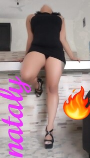 CHICA SEXY Y FOGOSA PASAREMOS UN MOMENTO LLENO DE PASIÓN - FOTO 2