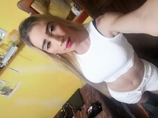 DANNA TU PERRA COMPLASIENTE ADICTA AL SEXO SADOMAZOQUISTA VERGSATIL Y VERGONA - FOTO 7