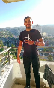 JOVEN, MORENO Y SIMPÁTICO , RESPETUOSO, PROFESIONAL Y CARIÑOSO - FOTO 8