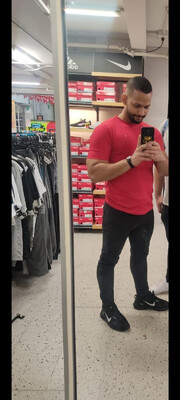 JOVEN MORENO MASCULINO DE 23 AÑOS. NUEVO EN LA CIUDAD. GANOSO DE CONOCER MUJERES - FOTO 10