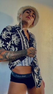 COLOMBIANO ATRACTIVO, MASCULINO , NUEVO EN LA CIUDAD - FOTO 9