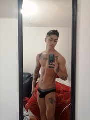TATUADO CREADO DE CONTENIDO $$ VENTA DE VIDEOS Y FOTOS - FOTO 4