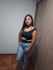 SOY LUNA DE 28 AÑOS CON MUCHAS GANAS DE PASAR UN BUEN RATO A TU LADO - FOTO 2