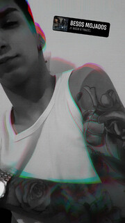 JOVEN CALIENTE Y MUY COMPLACIENTE HACIA LAS MUJERES - FOTO 7