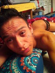 TU CHICO FAVORITO QUIERES JUGAR CONMIGO VAMOS Y AGAMOS LO QUE LA CAMA NOS DIGA - FOTO 4