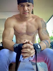 SOY TODO LO QUE BUSCA POLLO ARRECHO RECIÉN LLEGADO Y SUPER DOTADO 24 CM - FOTO 2