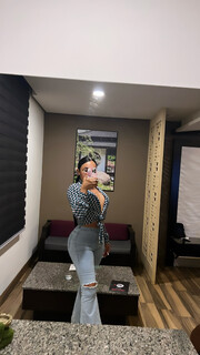 MUJER CON VERGA DE BURRO PARA LLENAR TODO TU CULO Y LLENAR DE LECHE - FOTO 7