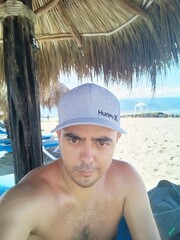 CHICO GUAPO ATRACTIVO CON GANAS DE DIVERTIRSE LISTO PARA CUMPLIR TUS FANTASÍAS - FOTO 4