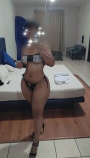 RUBI ,QUIERO ABRIRTE LAS PIERNAS MIENTRAS TE VIENES RICO EN MI COSITA RICA - FOTO 2