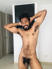ALEJANDRO, NEGRO, VERSÁTIL COMPLACIENTE - FOTO 3