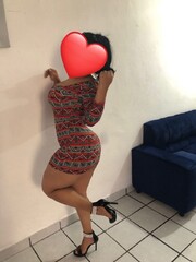 UNA CHICA MORENA ARDIENTE Y MUY COMPLACIENTE - FOTO 5