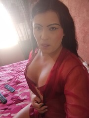 SOY UNA CHICA COMPLACIENTE Y MUI SUMISA Y MUI ATREVIDA - FOTO 6