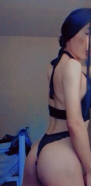 HOLA BEBE SOY CHICA TRANS DE 22 AÑOS SUPER CALIENTE - FOTO 1