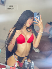 ALEXA TRANY BELLA Y ENCANTADORA FEMENINA CON LUGAR - FOTO 2
