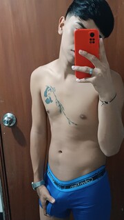 CHICO GAY CALIENTE CON GANAS DE PASAR UN RATO AGRADABLE - FOTO 7