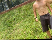 SOY UN CHICO QUE BUSCA DIVERTIRSE CON MUJERES MARAVILLOSAS QUE QUIERAN PASAR UN - FOTO 2