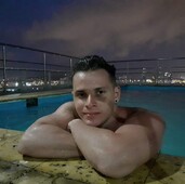 UN CHICO ATRACTIVO Y ACTIVO EN EL SEXO Y PASARLA BIEN. - FOTO 1