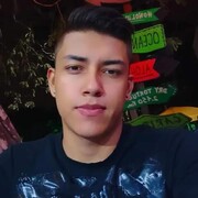 MATÍAS COMPLACIENTE LISTO PARA CUALQUIER AVENTURA - FOTO 8
