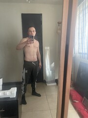 GRINGO GUAPO CALIENTE Y VERGON, SIEMPRE LISTO PARA TI - FOTO 9