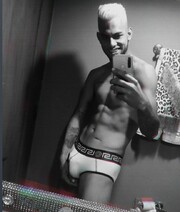 CARLOS CHICO DELGADO VERGON LECHERO Y COMPLACIENTE - FOTO 1