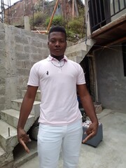 NEGRO TUMAQUEÑO VERSATIL DISPUESTO A COMPLACERTE EN LO QUE TU DIGAS - FOTO 9