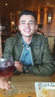 JOVEN ARECHO CON VERGA RICA DISPUESTO A COMPLACERTE - FOTO 1