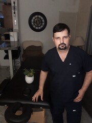 MASAJE TERAPEUTICO RELAJANTE POR PROFESIONAL MADURO VELLUDO - FOTO 10