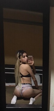 NENA DELGADA , COMPLACIENTE A TUS DESEOS SEXUALES MÁS RICOS - FOTO 9