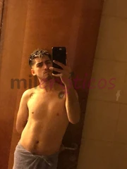 METRO LA MONEDA , CHILENO BISEXUAL DE PASO! - FOTO 9