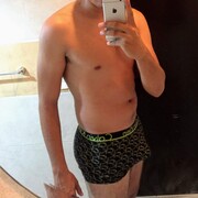 JOVEN DOTADO PARA MUJERES MADURAS Y JÓVENES PAREJAS SWINGER - FOTO 8