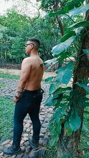 JOVEN ACTIVO Y ATLÉTICO EN LA CUIDAD ESCRÍBEME Y APARTA TU CITA - FOTO 8