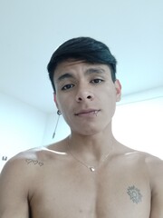 POLLO VERSTAIL MÁS ACTIVO, COMPLACIENTE Y BUEN AMANTE - FOTO 9