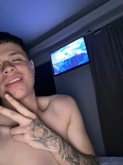 HOLA SOY SEBASTIAN 19CM ACTIVO POLLO DE 18 AÑOS ESCRIBEME AVER QUE HACEMOS HOY - FOTO 7