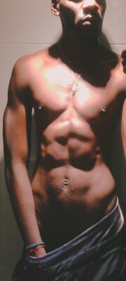 MORENO MASAJISTA CON EXPERIENCIA DISPUESTO A DARTE UN EXCELENTE FINAL - FOTO 4