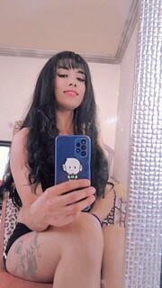 HERMOSA TRANSEXUAL FOGOSA Y ARDIENTE DISPUESTA A CUMPLIR TUS FANTASÍAS - FOTO 5