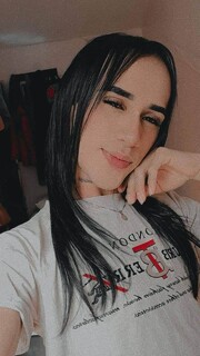 CHICA TRANS BUENA MAMADORA QUIERE TOMARCE LA LECHE - FOTO 1