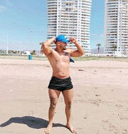 HOMBRE APUESTO ATRACTIVO APASIONADO Y CALIENTE - FOTO 2