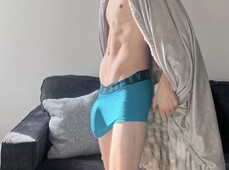 VERGON UNIVERSITARIO BUSCA PASIVOS MAYORES, SERIOS - FOTO 4