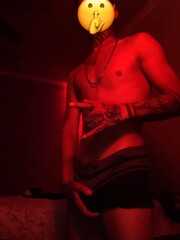 CHAVÓ DELGADO, TATUADO, DISCRETO, SÚPER CACHONDO - FOTO 1