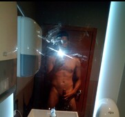 BIEN DOTADO ALTO DISPUESTO A COMPLACERTE, NUEVO EN LA CIUDAD - FOTO 6