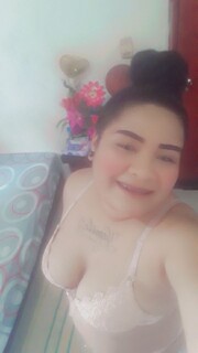 PERRA MORBOSA VEN A CHUPAR MIS GRANDES TETAS Y DARME MUCHA LENGUA - FOTO 10