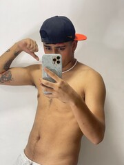 JOVEN PAISA CALIENTE, COMPLACIENTE DISPUESTO A CUMPLIR TUS DESEOS - FOTO 4